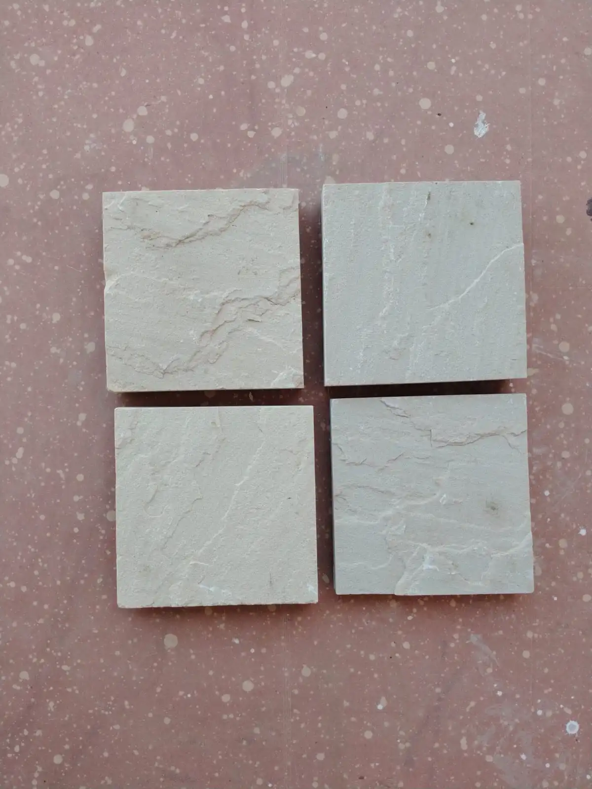 Dholpur Beige Cobbles